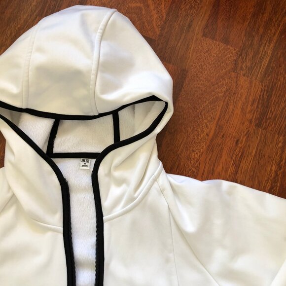 Rare Uniqlo FROM JAPAN Size M (US Size S) White Hooded Jacket Black Trim - Picture 2 of 2